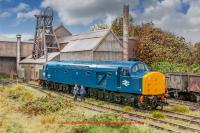 32-489 Bachmann Class 40 Diesel Loco number 40 097 in BR Blue livery